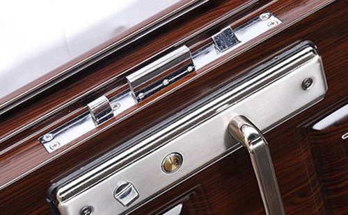 乌当24小时上门开锁公司