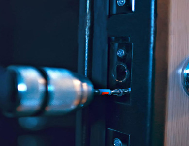 乌当24小时上门开锁公司